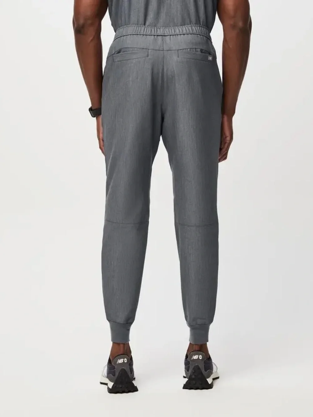 FIGS Men’s FIONx Tansen Jogger Scrub Pants Graphite S/M